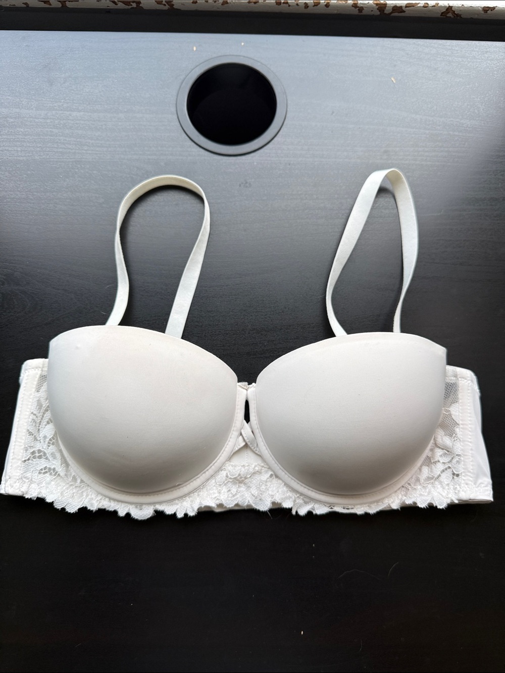 Everyday Smooth Lace-Back T-Shirt Bra in White